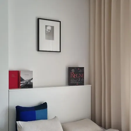 Outsidein Lightstudio Apartment *